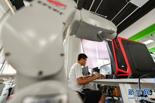 李蘊(yùn)洲與魏晉 以智能機(jī)器人點(diǎn)亮夢(mèng)想，推動(dòng)創(chuàng)新研發(fā)